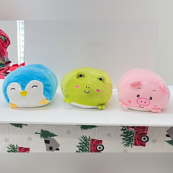 Frog- green, squishy stuffed animal. New. 10” x 6”. Stretchy nylon. Nice gift - Picture 11 of 11